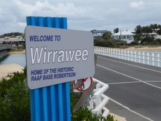 Barwon Heads Bridge: Wirrawee sign