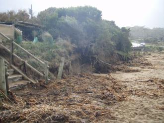 post event: beach erosion below main skenes creek carpark